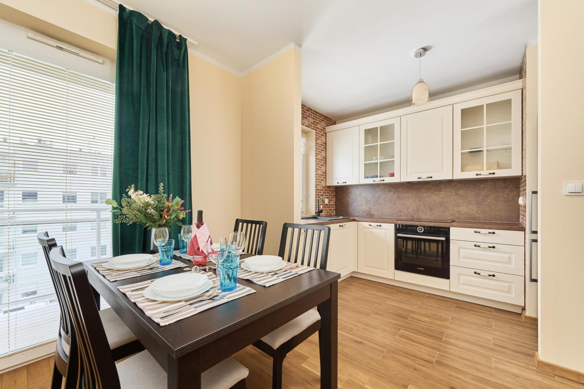 Wroclaw Rose Apartments By Noclegi Renters ภายนอก รูปภาพ